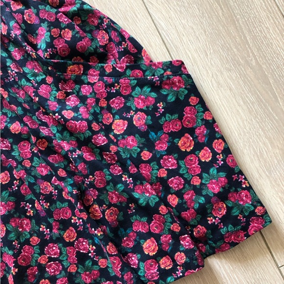 Zara Trafaluc Rose Print Pocket Mini Skirt Size M - Picture 4 of 9